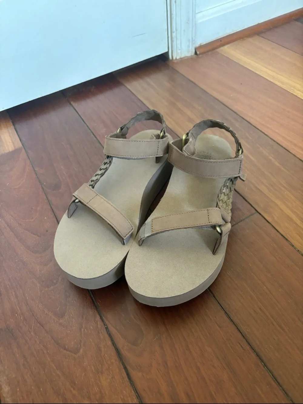 Women’s Teva Brown Flatform Universal Interweave Platform Sandal 10 - Picture 2 of 6